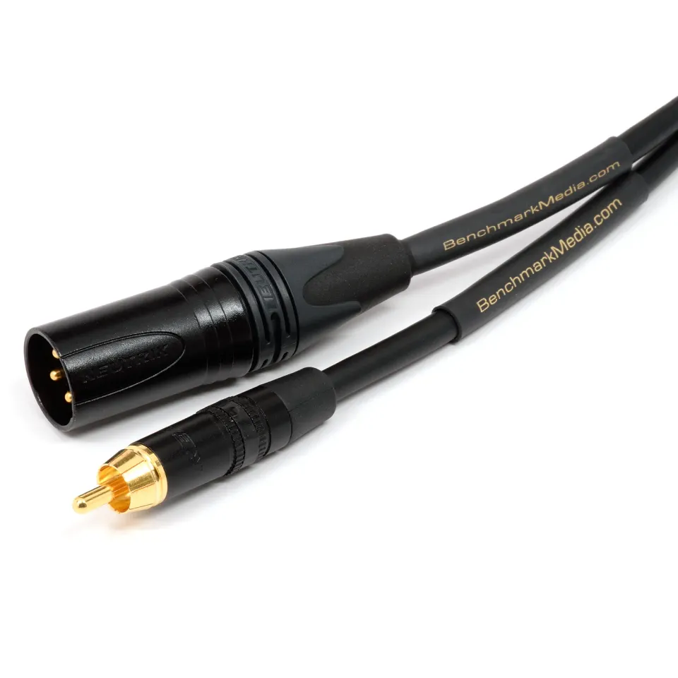 Benchmark RCA-XLRM adapterkabel 1 m star-quad