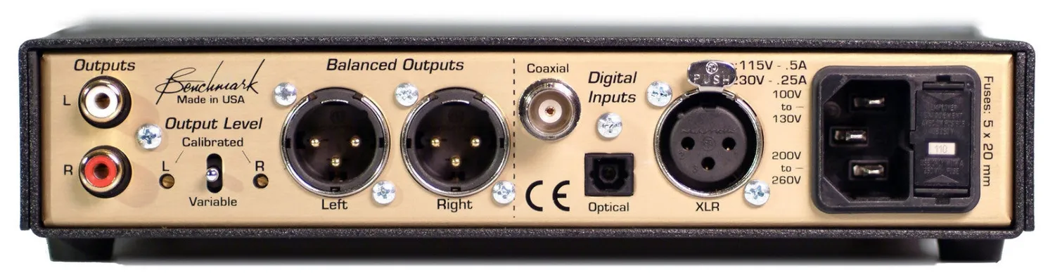 Benchmark DAC1 dac zilver 220V met UltraLock en HPA2