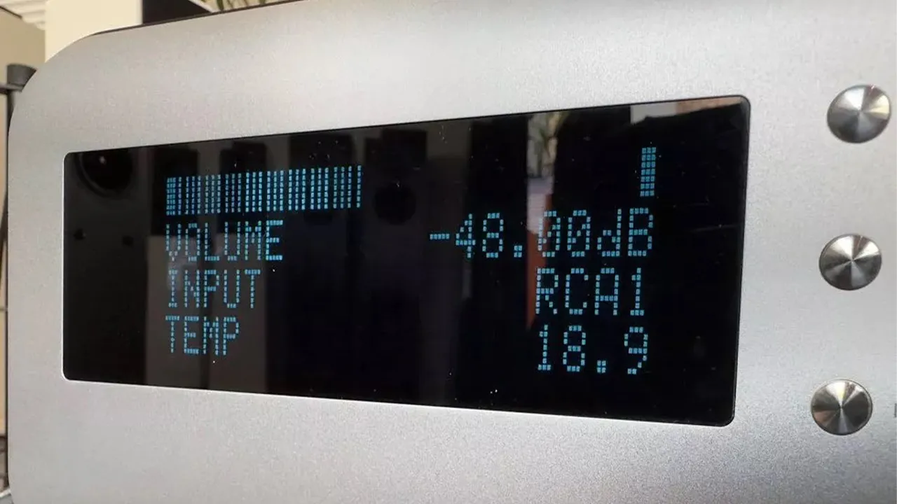 APL Hi-Fi PRE-GR buizen voorversterker Lundahl trafo