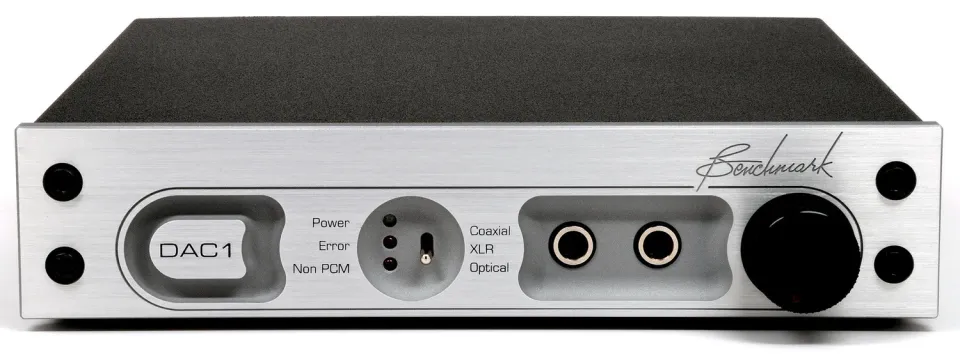 Benchmark DAC1 dac zilver 220V met UltraLock en HPA2